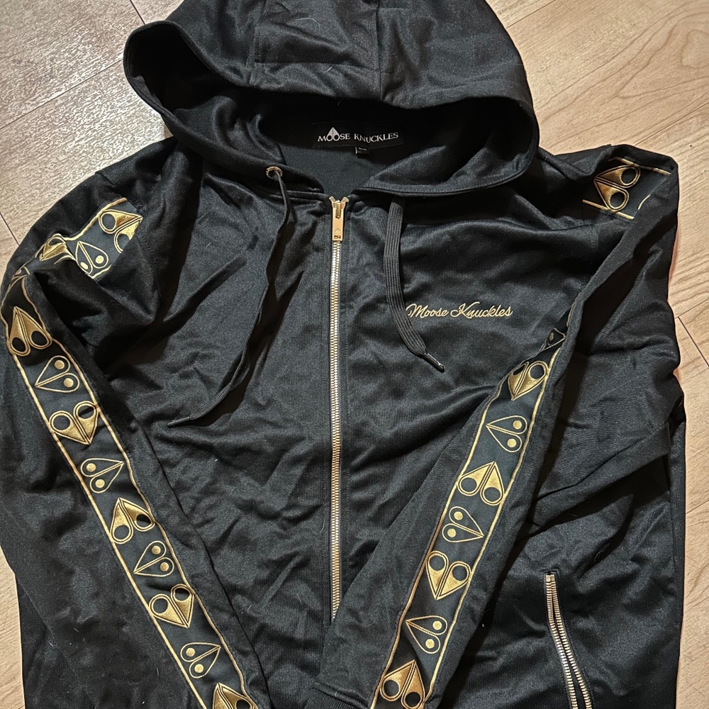 Men’s XL Moose Knuckles Tracksuit
